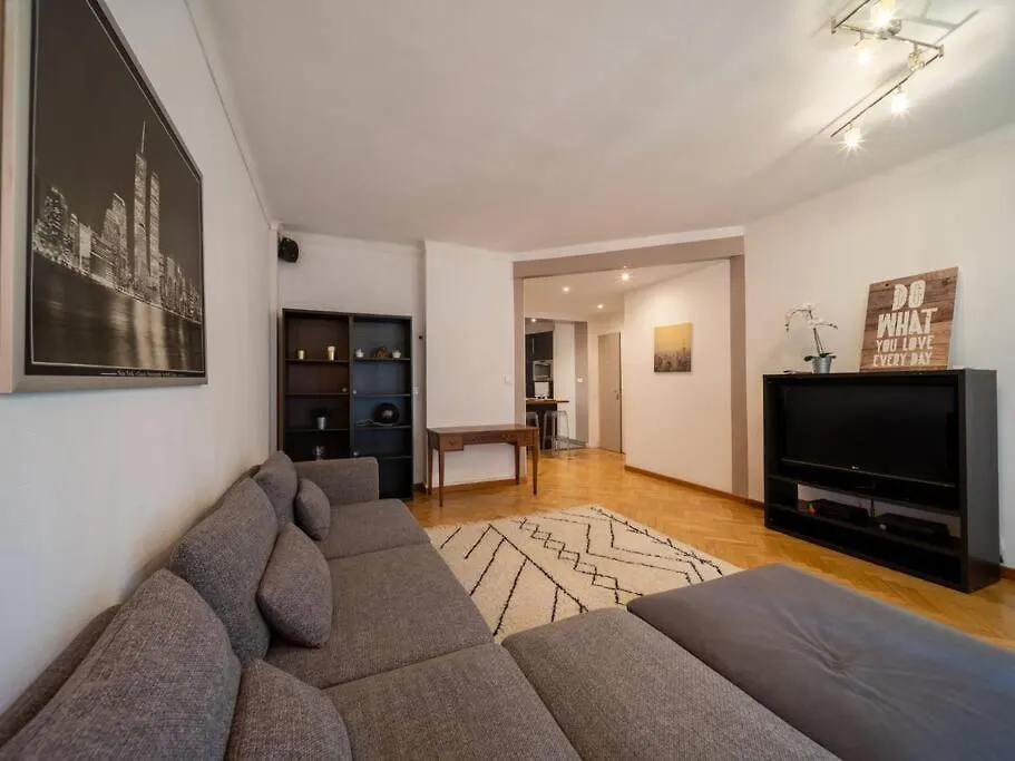 Appartement Climatise Tout Equipe A Cote Du Stade Velodrome Marseille 0*,  France